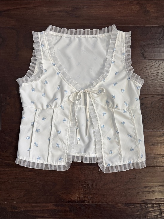 Tops - White Floral Tie-Front Ruffled Tank Top